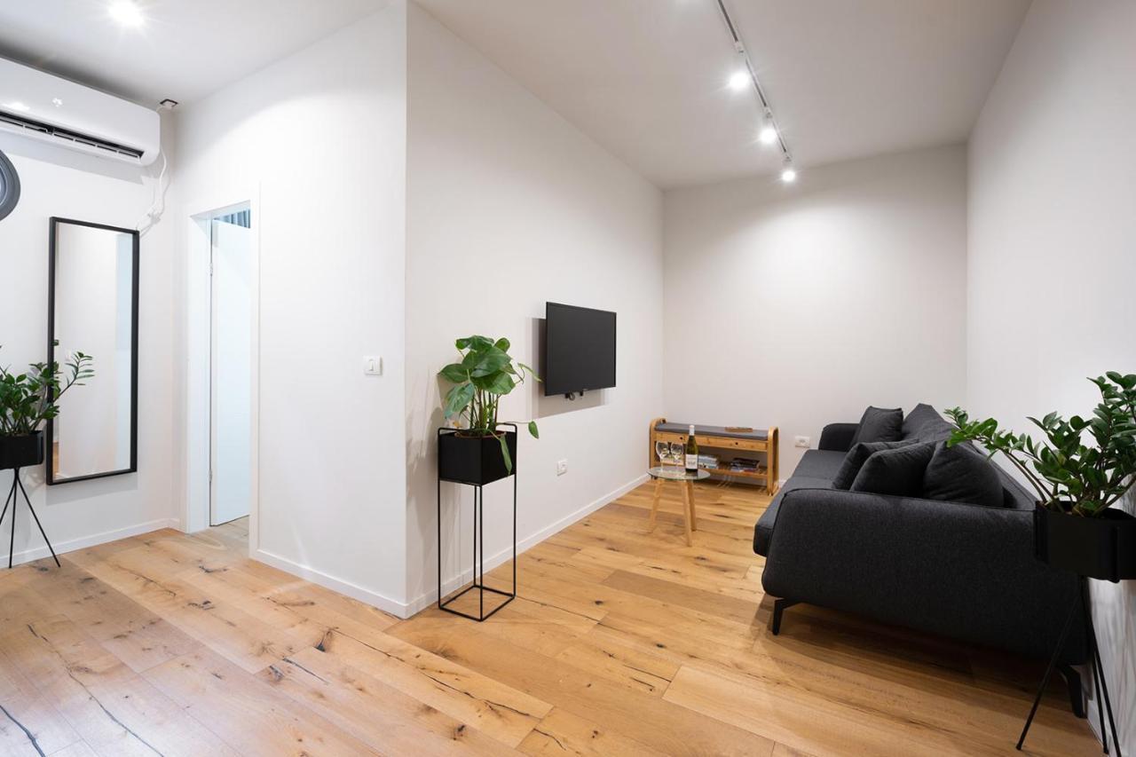The Square - By Beach Apartments Tlv 텔아비브 외부 사진