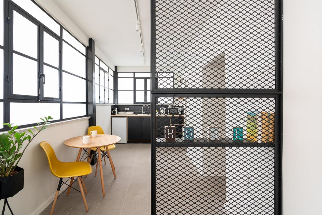 The Square - By Beach Apartments Tlv 텔아비브 외부 사진